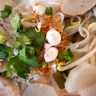 ไก่ตุ๋น ราชวัตร บางพลี