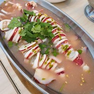 เมนูของร้าน Laemcharoen Seafood ระยอง