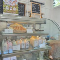 เมนูของร้าน ปานขวัญแดรี่ฟาร์ม บ้านโป่ง