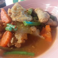 ครัวป้าสวย ตลาดลุงออม