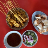 เมนูของร้าน หมูสะเต๊ะ เฮียแกละ