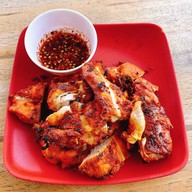 เจ๊เปีย ตำนมระเบิด