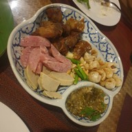 เมนูของร้าน บ้านไร่ยามเย็น - Baanrai Yarmyen Restaurant