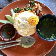 มาเด้อ มานา คาเฟ่