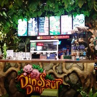 Dinosaur Dining เทอมินอล21โคราช