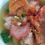 บะหมี่เกี๊ยวเทวดา สาขา 3 ศูนย์อาหารบำรุงเมือง