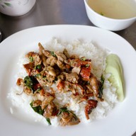 เจดีย์หักโภชนา