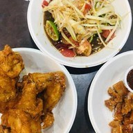 ข้าวไข่ ไก่กรอบ