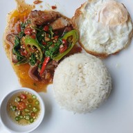 หมูย่างรสเด็ด นครสวรรค์ -