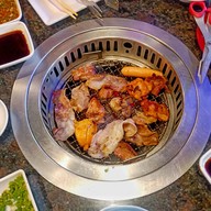 เมนูของร้าน ย่าง HERE Victoria Garden เพชรเกษม69