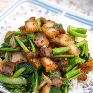 เมนูของร้าน ป้ารัตน์ตามสั่ง เอื้ออาทร14 เอื้ออาทร14