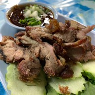 ส้มตำ ปิ้งย่าง อาหารตามสั่ง หน้ากาดจาวเหนือ