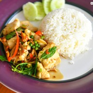 เมนูของร้าน ก๋วยเตี๋ยวปลาบ้านบึงตาก&และอาหารตามสั่ง