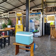 บรรยากาศ Pause -พอส-
