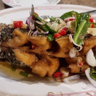 อิ่มธารน้ำ 558