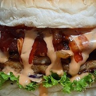 burger camp bar | เบอร์เกอร์ แค้มป์บาร์
