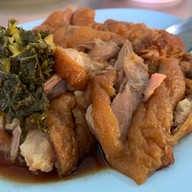 เมนูของร้าน ขาหมูนกน้อย