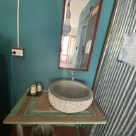 บ้านอยู่ดีมีความสุข