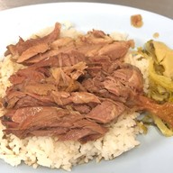 ข้าวขาหมูตรอกไก่ บางรัก