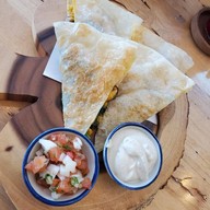 Hua Hin Vegan Cafe & Wine