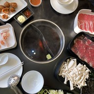 เถ้าแก่เนี้ย ชาบู โลตัสพระราม 1 โซนลานจอดรถเสา A5