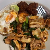 ร้านตามสั่งมังกร(ซอยน้ำหมุน)