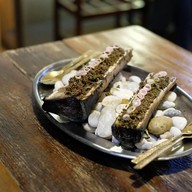 เมนูของร้าน 100มหาเศรษฐ์ สี่พระยา