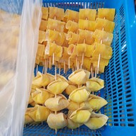 นุลูกชิ้นทอด ถนนศรีจันทร์