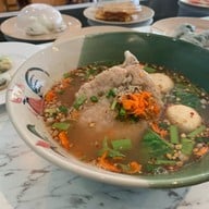 เมนูของร้าน ก๋วยเตี๋ยวปากหม้อย้อนยุค สาขาพุทธบูชา