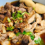 ก๋วยเตี๋ยวในซอย ( ไม่ดัง❗️แต่อร่อย )😎