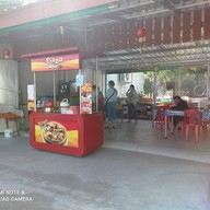 หน้าร้าน คุณต๋อยอาหารตามสั่ง&พิชซ่า