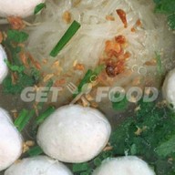 ก๋วยเตี๋ยวต้มยำ จู ก๋วยเตี๋ยวลูกชิ้นน้ำใส