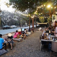 บรรยากาศ สภา Camp&cafe