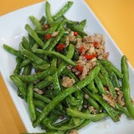 ร้านเจ๊หมวย
