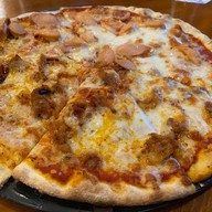 เมนูของร้าน Granda Pizza Livio