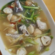 ร้านเจ๊หมวย
