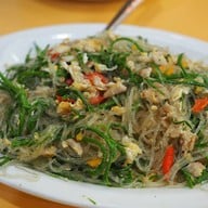 ร้านเจ๊หมวย