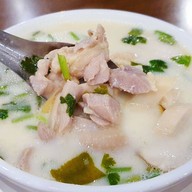 เมนูของร้าน ครัวแม่ทองห่อ