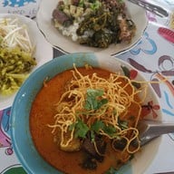 มากิ๋นกั๋น