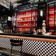 Red Rose Chinese Restaurant & Jazz Lounge โรงแรมเซี่ยงไฮ้แมนชั่น