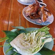 เมนูของร้าน ไก่ย่าง เขาสวนกวาง