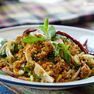 เมนูของร้าน กระติ๊บ อีสานคูซีน สาขาเทิดราชัน