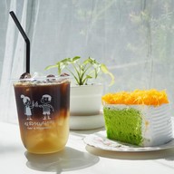 เมนูของร้าน หลานยาย Cafe' & Playground