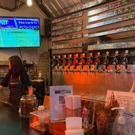 Dady’s Milk Craft Beer&bar คราฟท์เบียร์ศาลายา ตลาดกรูฟมาร์เก็ต