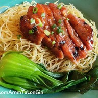 เมนูของร้าน ตั้งใจย่าง ถนนจันทน์