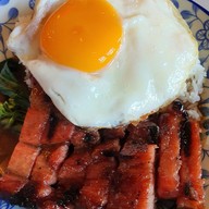 เมนูของร้าน ตั้งใจย่าง ถนนจันทน์