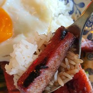 เมนูของร้าน ตั้งใจย่าง ถนนจันทน์