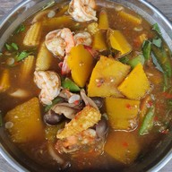 มณี ตำแซ่บ