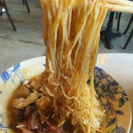 เมนูของร้าน ตั้งใจย่าง ถนนจันทน์
