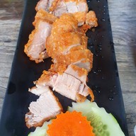 มณี ตำแซ่บ